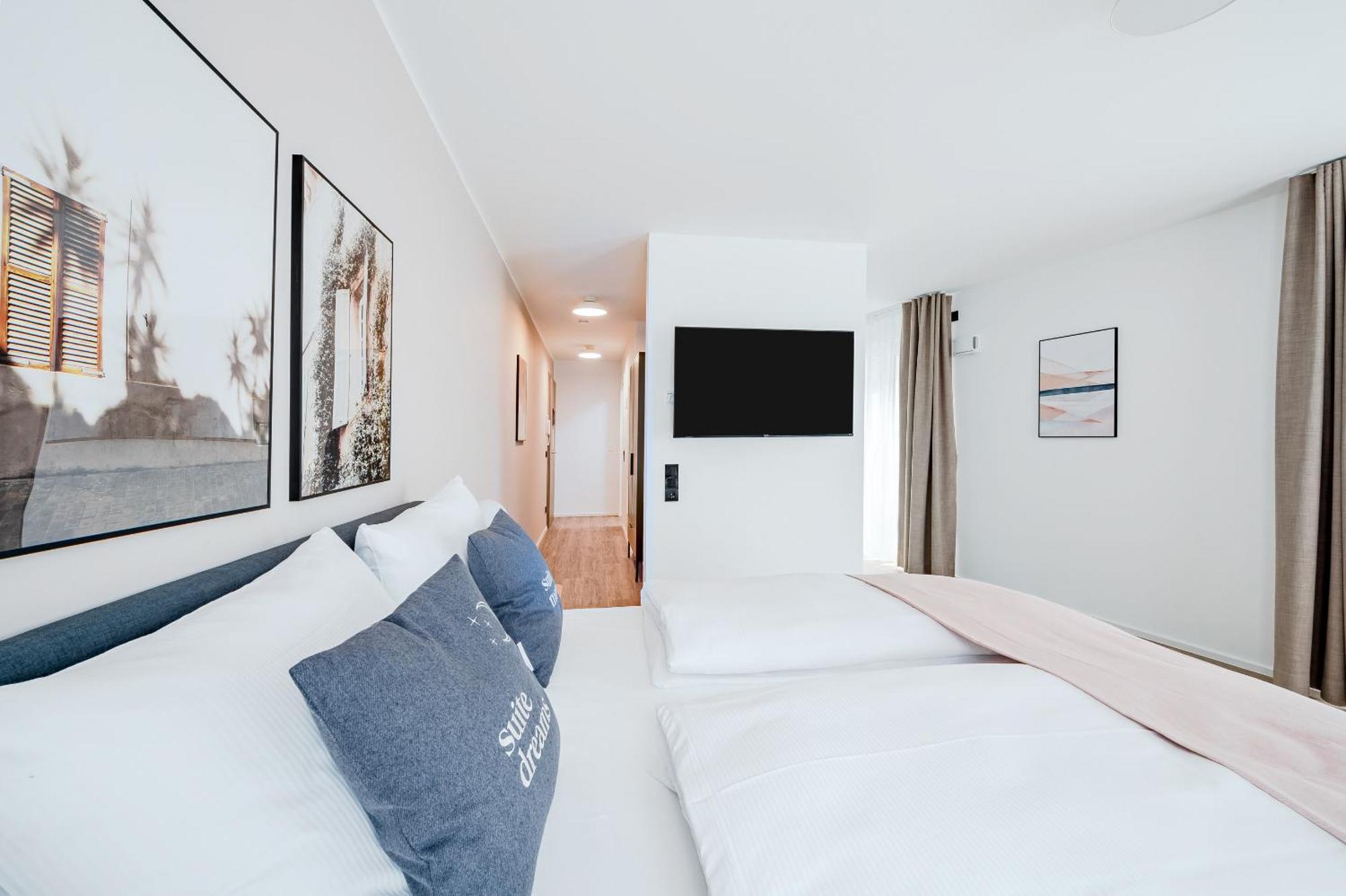 Limehome Metzingen Wilhelmstr Quarto foto
