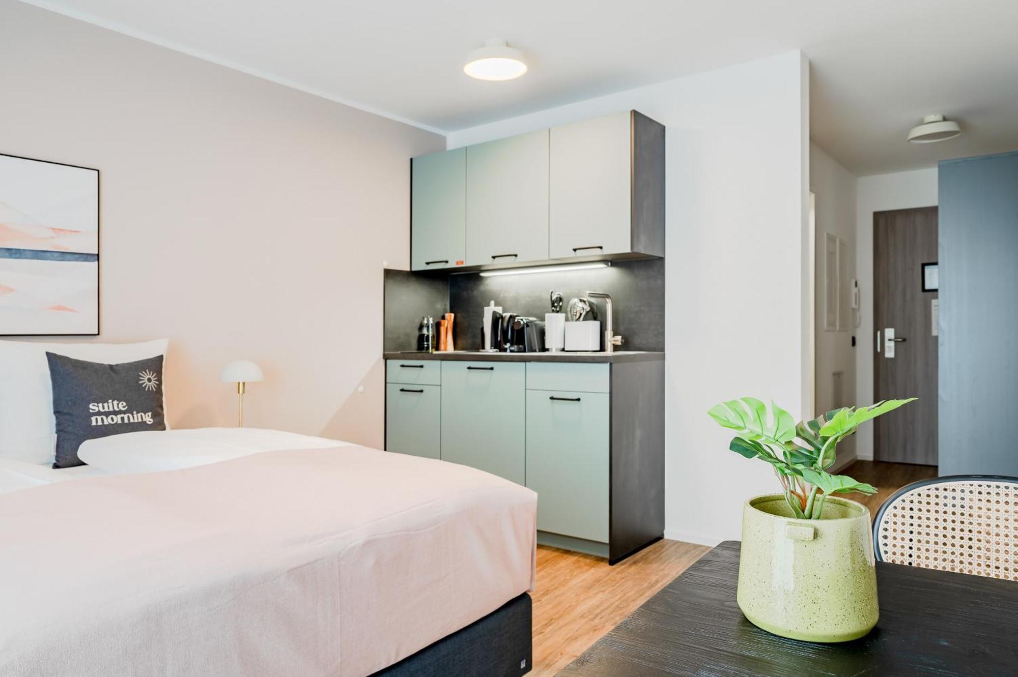 Limehome Metzingen Wilhelmstr Quarto foto